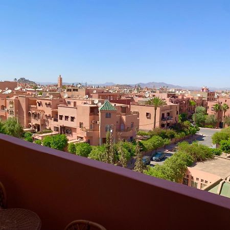 Moderne, Lumineux & Spacieux Avec Balcon -Central -Wifi-Smart Tv-Clim 马拉喀什 外观 照片